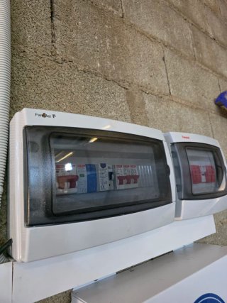 Instalador profesional de paneles solares en VLC