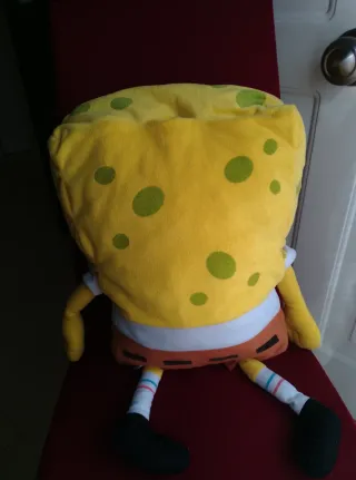 Lote de 2 Peluches de Bob Esponja y 1 de Patricio