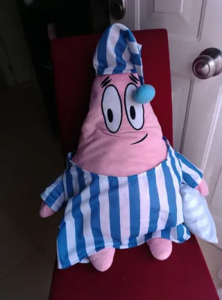 Lote de 2 Peluches de Bob Esponja y 1 de Patricio