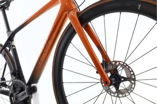 Giant TCR Advanced Pro 0 Di2 12V t.52