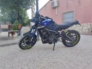 Yamaha MT-09 Azul 2016