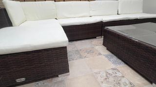 Sofá de exterior modular blanco y marrón