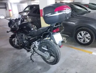 Suzuki Bandit 650s Carretera