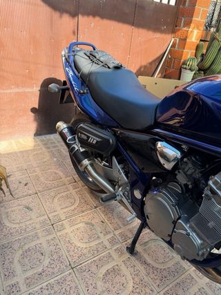 Suzuki Bandit 600cc Azul