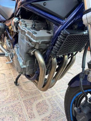 Suzuki Bandit 600cc Azul