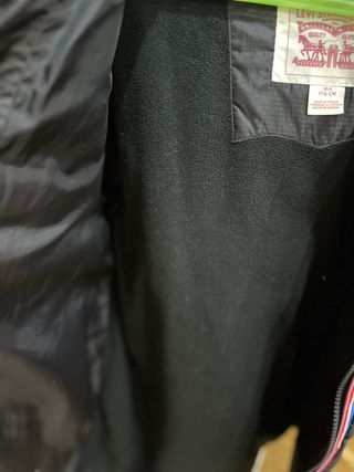 Abrigo Levi's negro niño talla 16
