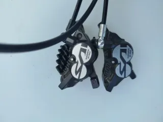 Frenos Shimano Saint