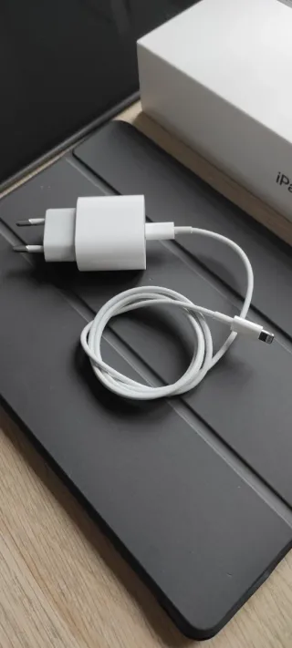 Tablet Apple iPad 8ª Gen 32GB 10.2"  Gris espacial