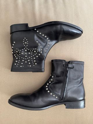 Stivaletti Gallucci con borchie in pelle