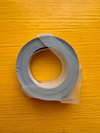 etichettatrice manuale a rilievo HEMA