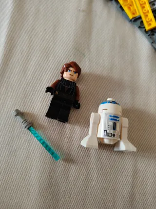 Lego Star Wars 7669 Anakin Jedi Starfighter