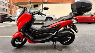 Yamaha NMAX 125 2023 Roja