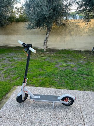 Patinete Eléctrico Xiaomi Mi Scooter 3