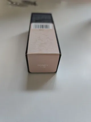 Corrector Huda Beauty Honey 1.7B