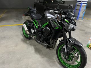 Kawasaki Z900  a2 900cc Naked como nueva