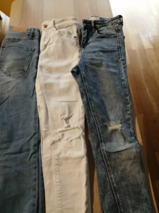 Lote 3 Jeans Stradivarius Talla 32