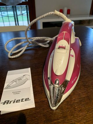 Ferro da stiro Ariete Steam iron 2200W