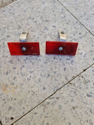 Reflectores Quad Rojos (2 unidades)