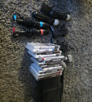 Consola PlayStation 3 Negra + Accesorios