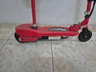 PATINETE Eléctrico Rojo con Asiento  Para reparar