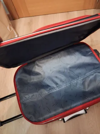 Maleta Sander azul y roja