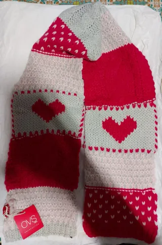 Sciarpa OVS con cuori