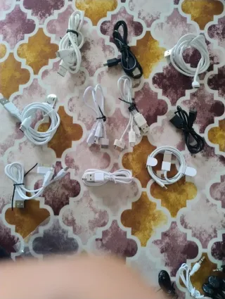 Cavo per telefono e accessori anche per tablet