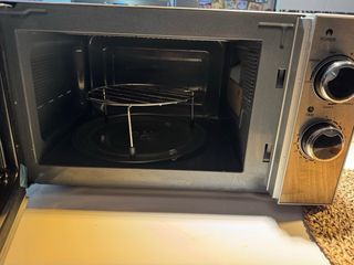 Horno Microondas con Grill Orbegozo