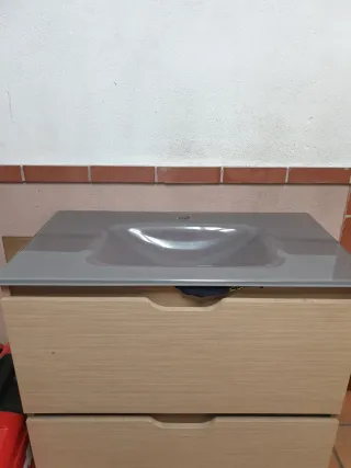 Mueble de baño de madera