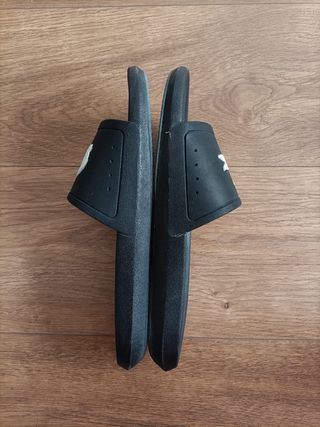 Chanclas Lacoste Negras