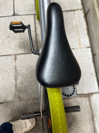 Bicicleta BMX Plata Neumáticos Amarillos