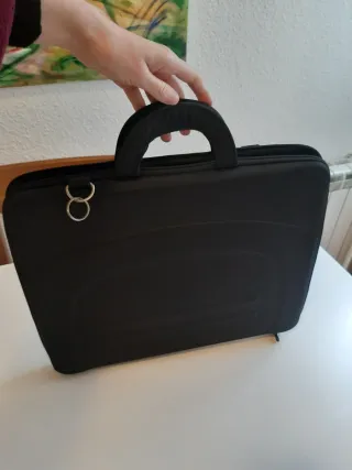 Maletín para portátil negro