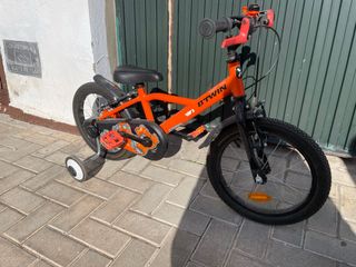 Bicicleta infantil Btwin naranja
