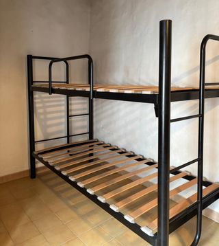 Litera Aluminio negro de 190cm x 90 cm