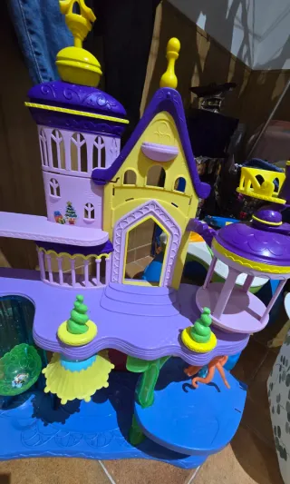 Castillo My Little Pony Morado y Amarillo