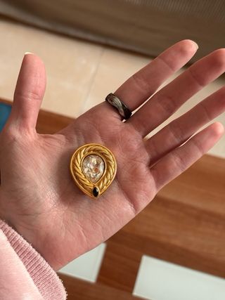 Pendientes vintage dorados con cristal