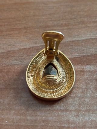 Pendientes vintage dorados con cristal