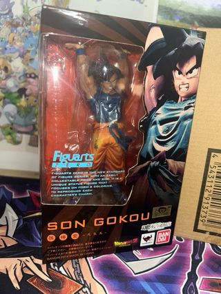Figura Figuarts Zero Son Goku Genkidama