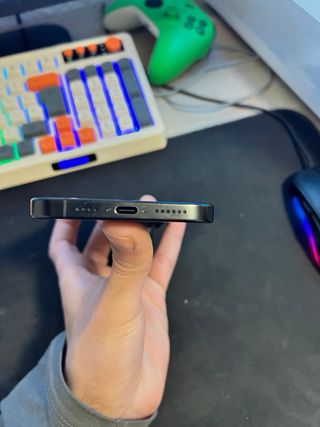 iPhone 16 Pro Max 512GB como nuevo con su caja