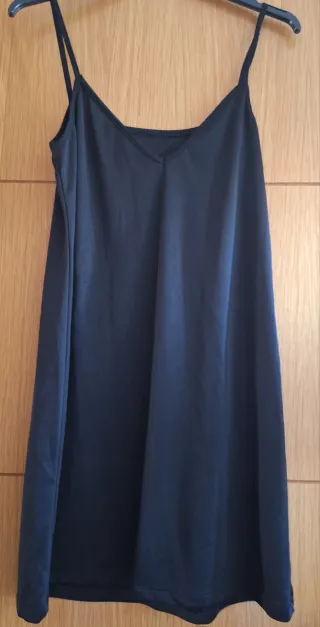 Vestido floral Stradivarius Talla M