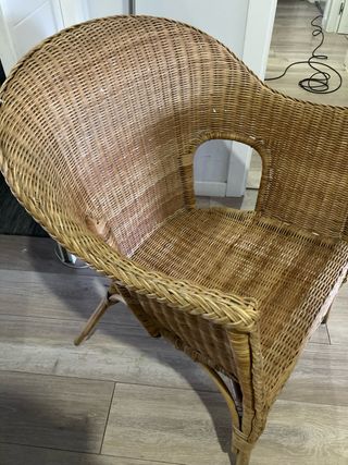 Silla de mimbre estilo ratán