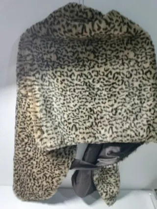 Estola/bufanda animal print