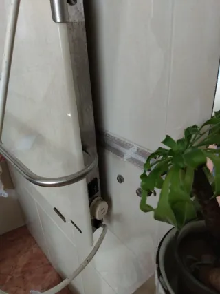 Calefactor Eléctrico Baño Pared