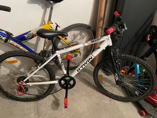 Bicicleta B'Twin Rockrider Blanca