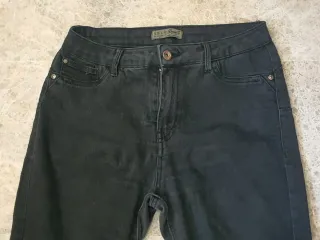 Pantalón vaquero negro mujer talla 38
