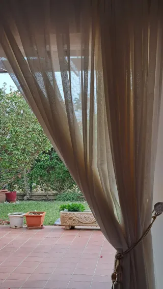 2 Cortinas con borlas doradas 2,58x5,80  riel 4,32