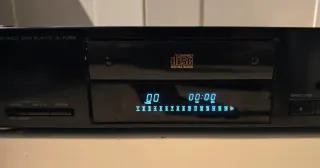 REPRODUCTOR CD TECHNICS SL PJ 28A. pioneer marantz