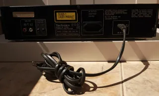 REPRODUCTOR CD TECHNICS SL PJ 28A. pioneer marantz