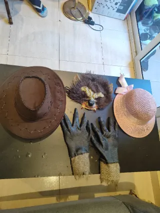 Disfraz Manoplas Garras Hombre Lobo