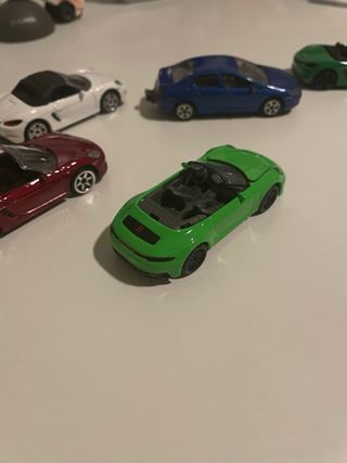 Majorette Porsche y peugeot 1/64